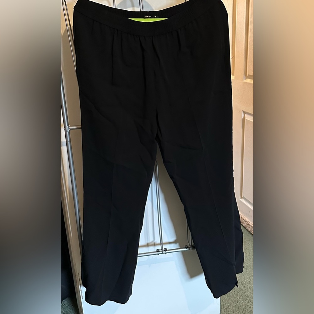 Kobe Halperin dress pant.